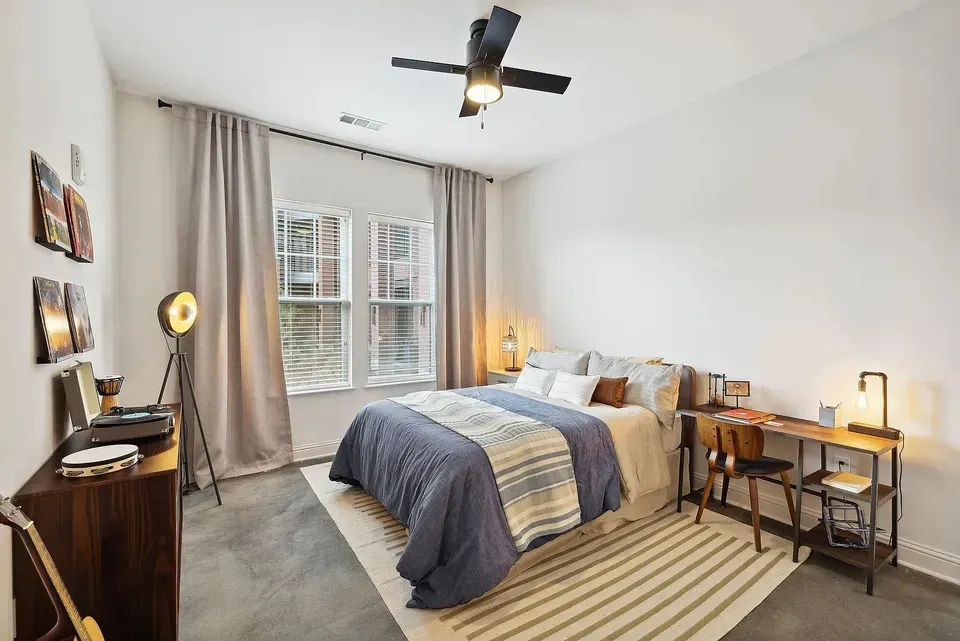 3 Bed 2 Bath Contemporary High-Rise Condo in Huntsville, AL - 3