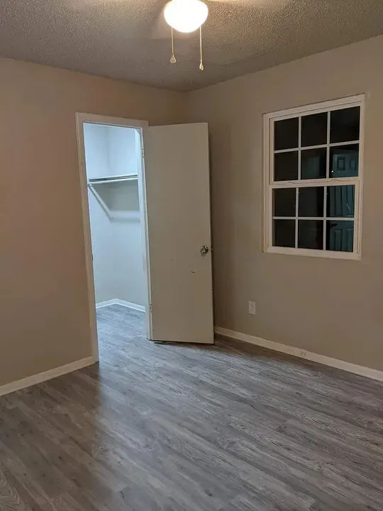3 Bed 2 Bath Contemporary High-Rise Condo in Huntsville, AL - 1
