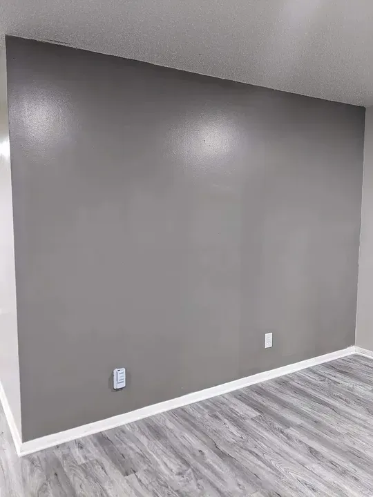3 Bed 2 Bath Contemporary High-Rise Condo in Huntsville, AL - 3