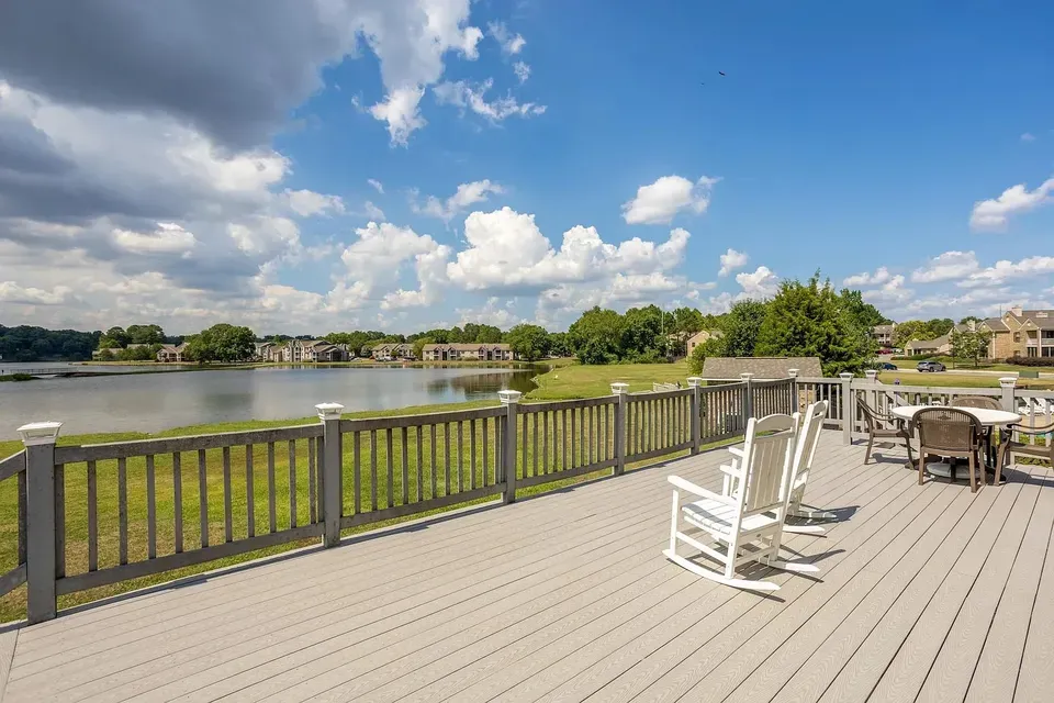 3 Bed 2 Bath Contemporary High-Rise Condo in Huntsville, AL - 1