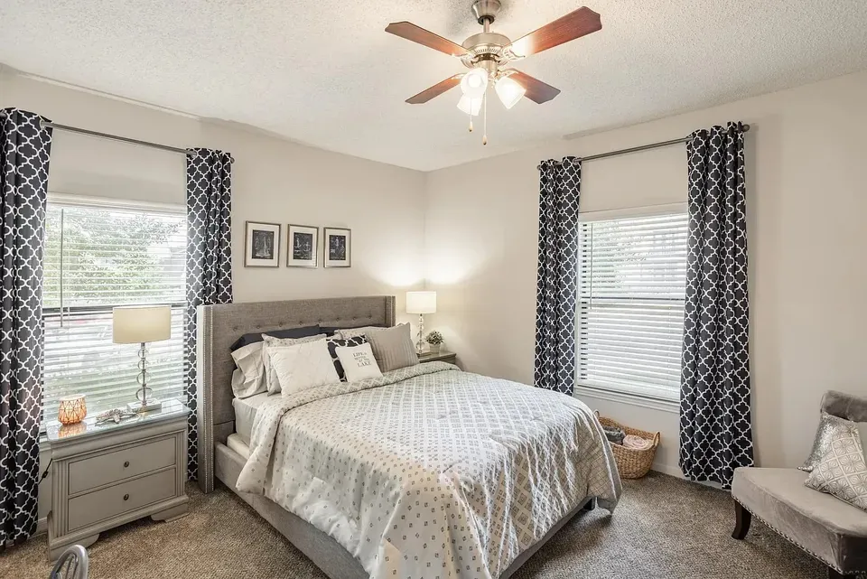 3 Bed 2 Bath Contemporary High-Rise Condo in Huntsville, AL - 4