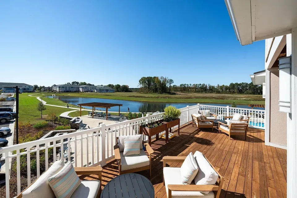 3 Bed 2 Bath Contemporary High-Rise Condo in Huntsville, AL - 1