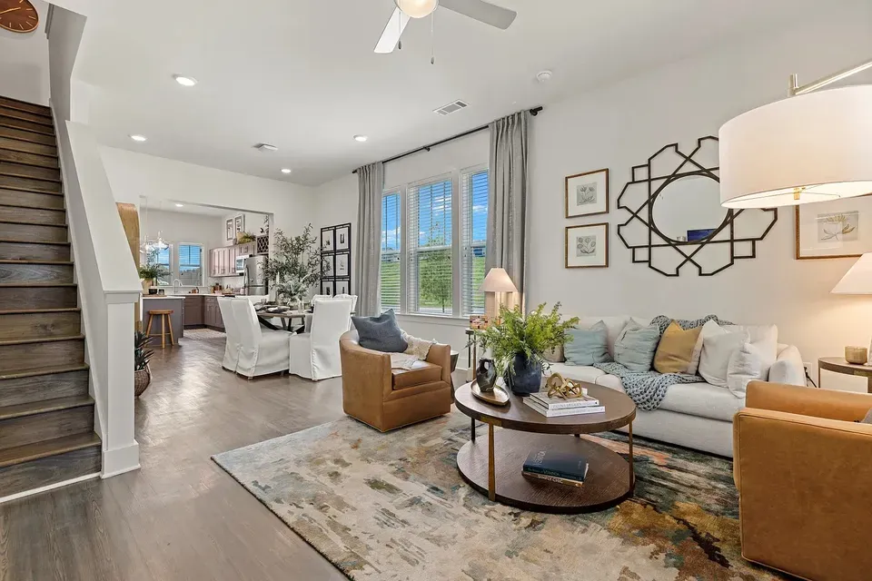 3 Bed 2 Bath Contemporary High-Rise Condo in Huntsville, AL - 1