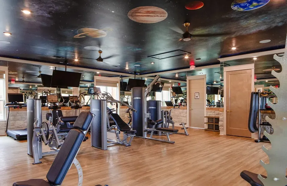 3 Bed 2 Bath Contemporary High-Rise Condo in Huntsville, AL - 3