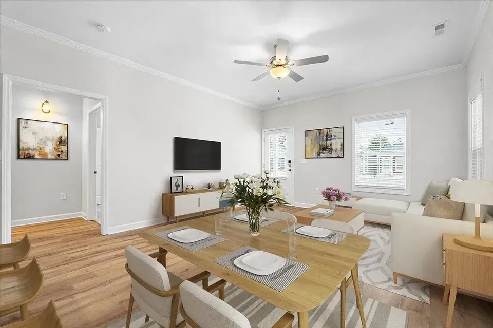 3 Bed 2 Bath Contemporary High-Rise Condo in Huntsville, AL - 5