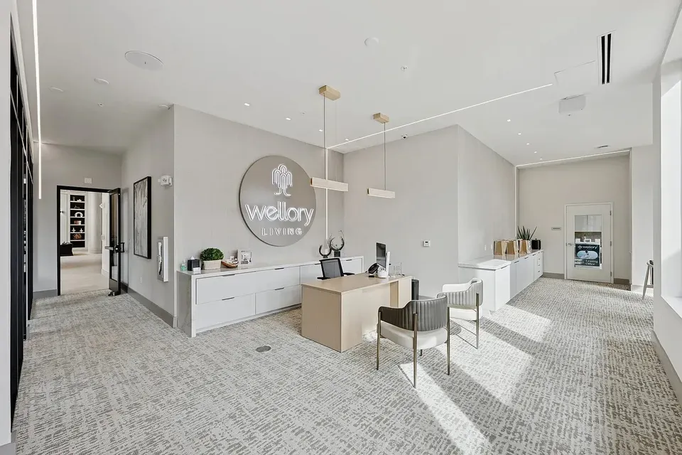 3 Bed 2 Bath Contemporary High-Rise Condo in Huntsville, AL - 5