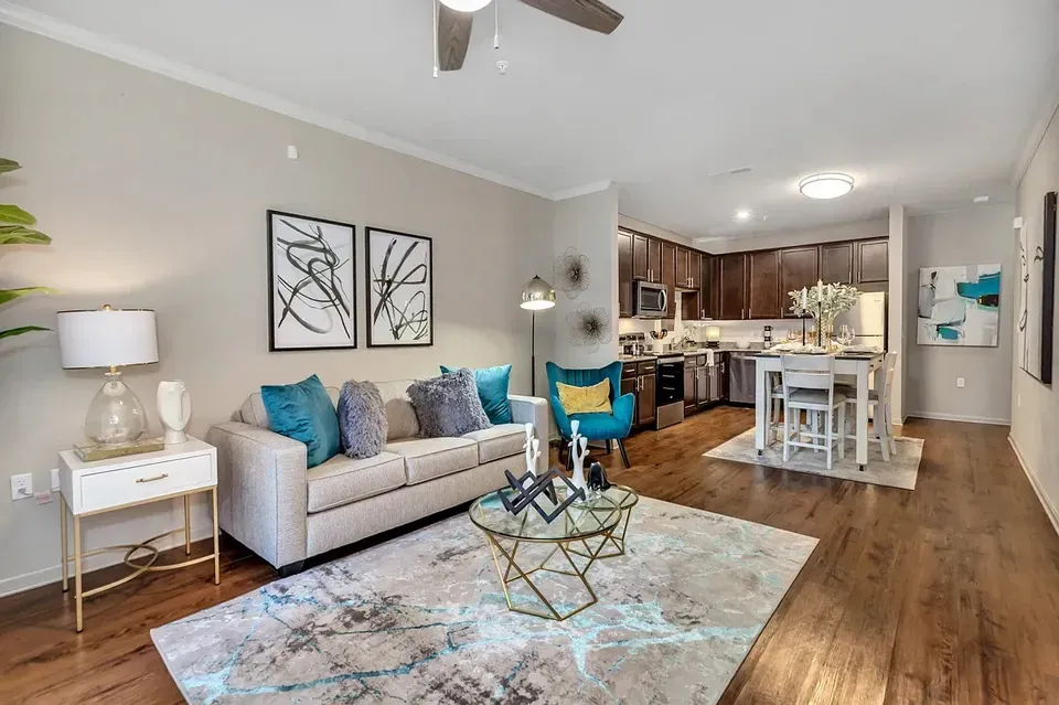 3 Bed 2 Bath Contemporary High-Rise Condo in Huntsville, AL - 1