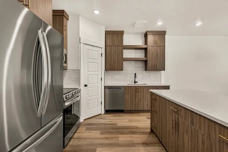 3 Bed 2 Bath Contemporary High-Rise Condo in Idaho Falls, ID - 4
