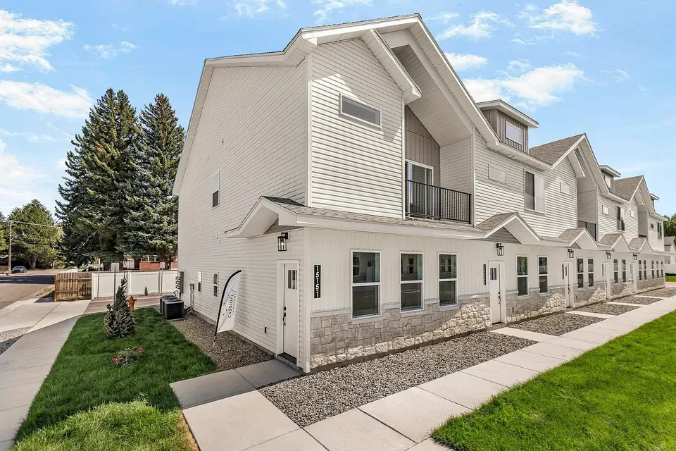 3 Bed 2 Bath Contemporary High-Rise Condo in Idaho Falls, ID - 5