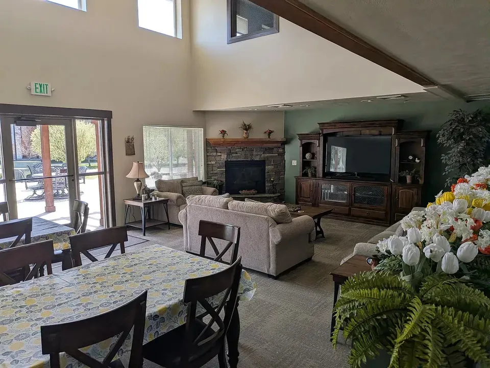 3 Bed 2 Bath Contemporary High-Rise Condo in Idaho Falls, ID - 3