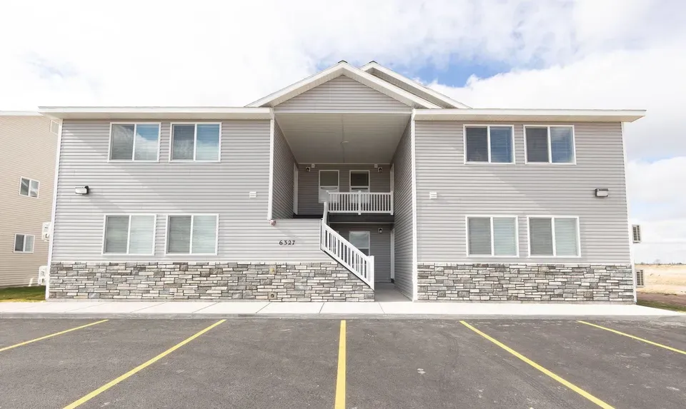 3 Bed 2 Bath Contemporary High-Rise Condo in Idaho Falls, ID - 1