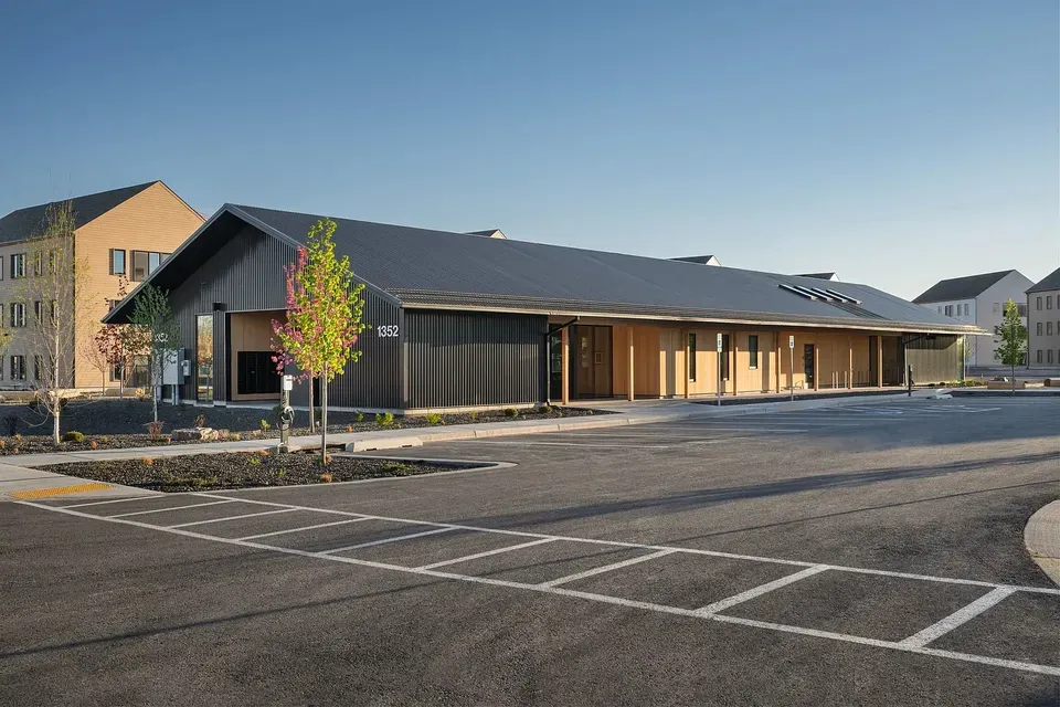 3 Bed 2 Bath Contemporary High-Rise Condo in Idaho Falls, ID - 5
