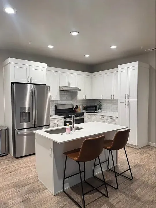 3 Bed 2 Bath Contemporary High-Rise Condo in Idaho Falls, ID - 2