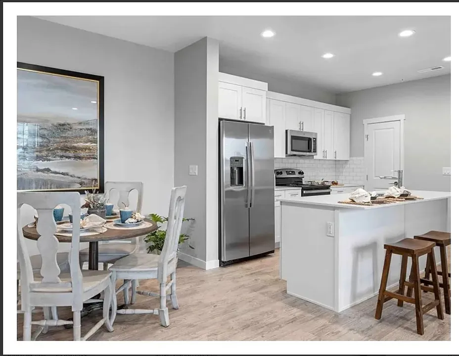 3 Bed 2 Bath Contemporary High-Rise Condo in Idaho Falls, ID - 5