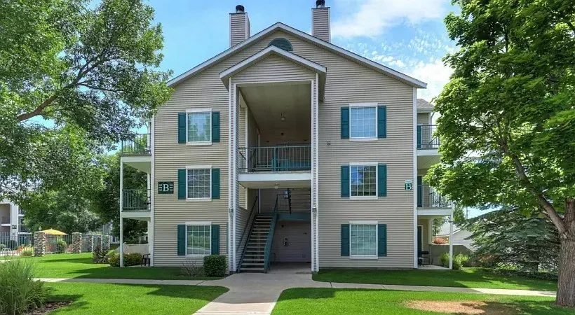 3 Bed 2 Bath Contemporary High-Rise Condo in Idaho Falls, ID - 3