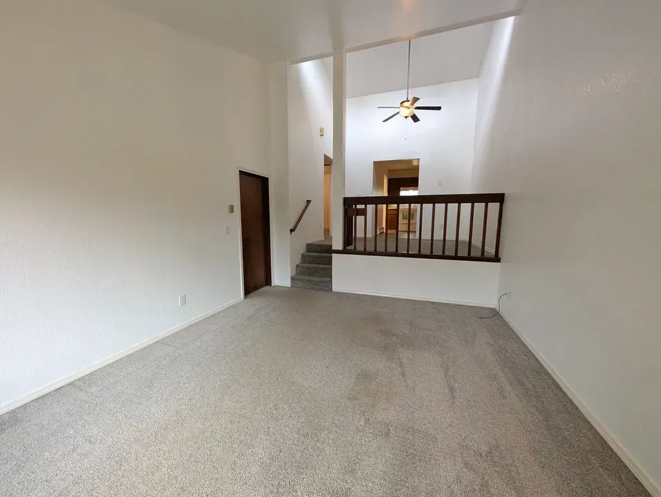 3 Bed 2 Bath Contemporary High-Rise Condo in Juneau, AK