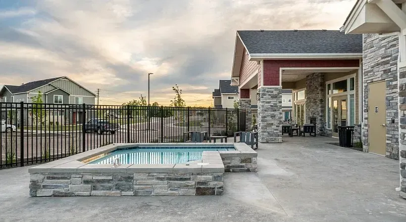 3 Bed 2 Bath Contemporary High-Rise Condo in Meridian, ID - 4