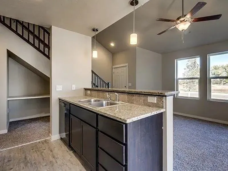 3 Bed 2 Bath Contemporary High-Rise Condo in Meridian, ID - 3