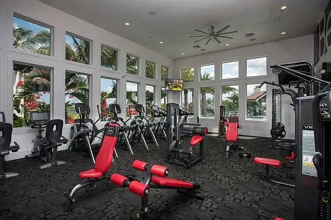 3 Bed 2 Bath Contemporary High-Rise Condo in Miami, FL - 4