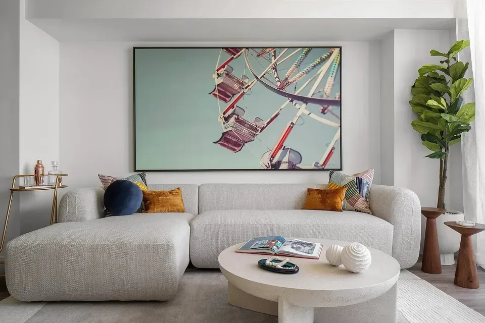 3 Bed 2 Bath Contemporary High-Rise Condo in Miami, FL - 4