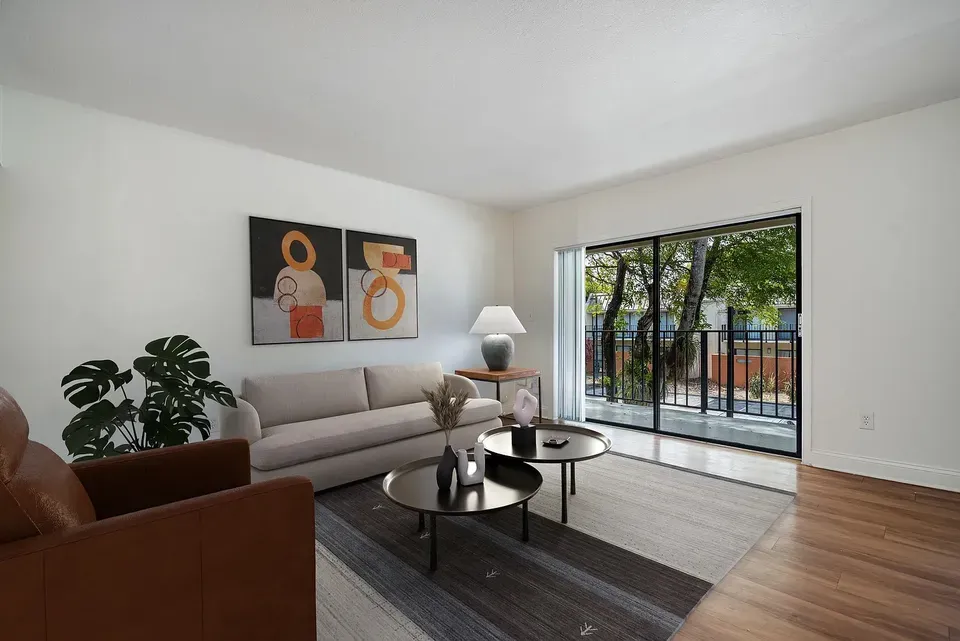 3 Bed 2 Bath Contemporary High-Rise Condo in Miami, FL - 3