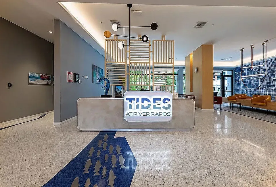 3 Bed 2 Bath Contemporary High-Rise Condo in Miami, FL - 5