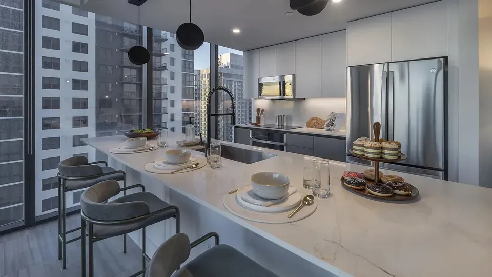3 Bed 2 Bath Contemporary High-Rise Condo in Miami, FL - 2