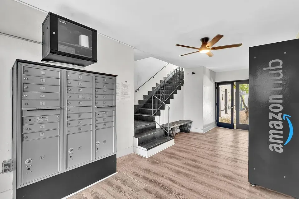 3 Bed 2 Bath Contemporary High-Rise Condo in Miami, FL - 5