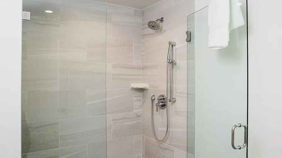 3 Bed 2 Bath Contemporary High-Rise Condo in Miami, FL - 3