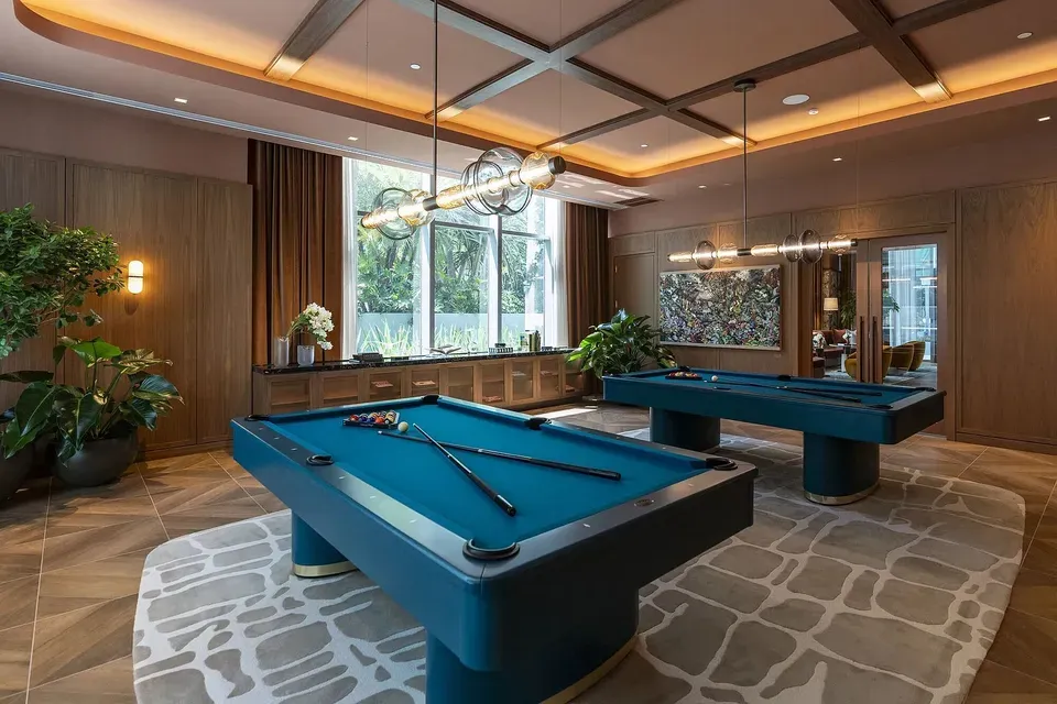 3 Bed 2 Bath Contemporary High-Rise Condo in Miami, FL - 4