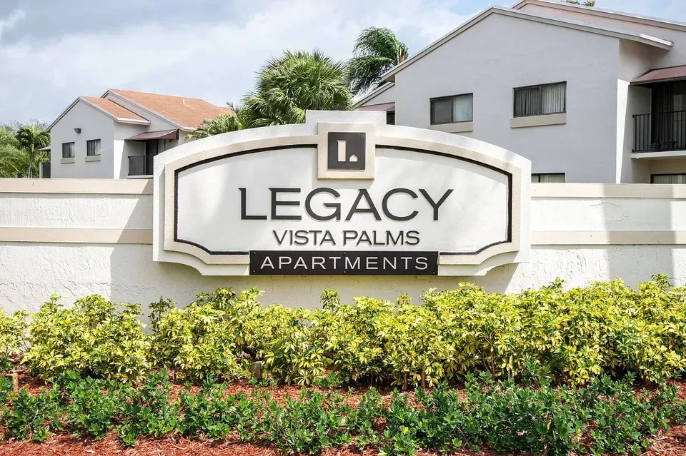 3 Bed 2 Bath Contemporary High-Rise Condo in Miami, FL - 1