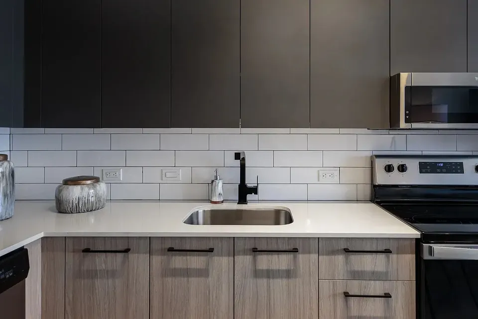 3 Bed 2 Bath Contemporary High-Rise Condo in Miami, FL - 5
