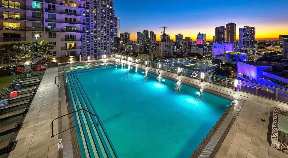 3 Bed 2 Bath Contemporary High-Rise Condo in Miami, FL - 1