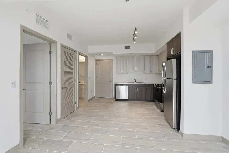 3 Bed 2 Bath Contemporary High-Rise Condo in Miami, FL - 3