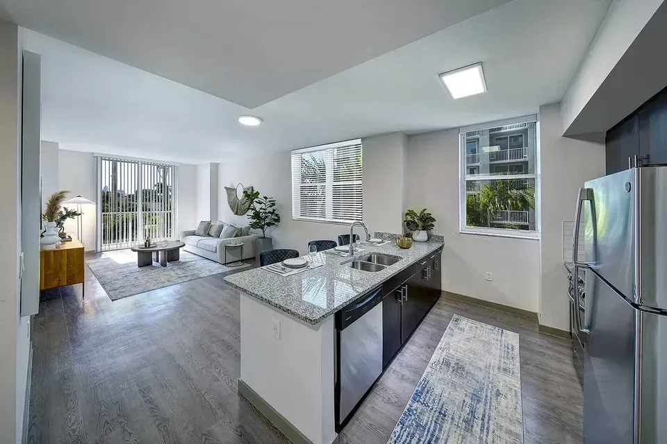 3 Bed 2 Bath Contemporary High-Rise Condo in Miami, FL - 2