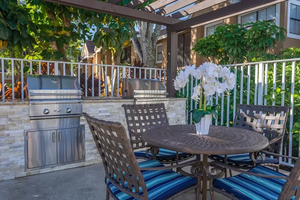 3 Bed 2 Bath Contemporary High-Rise Condo in Miami, FL - 5