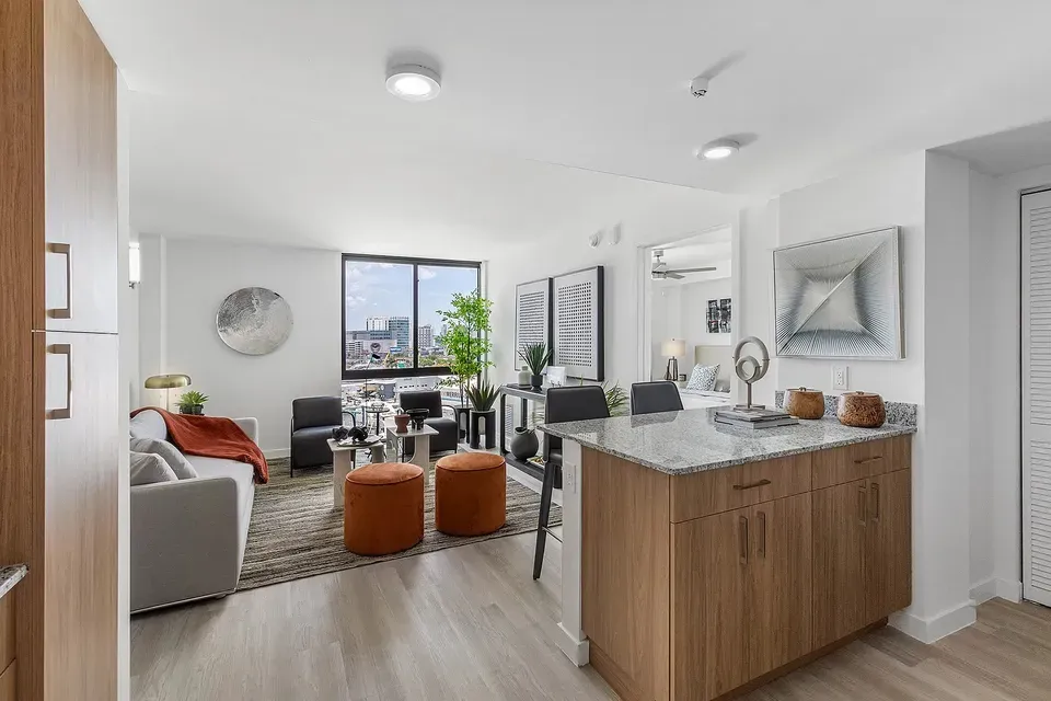 3 Bed 2 Bath Contemporary High-Rise Condo in Miami, FL - 2