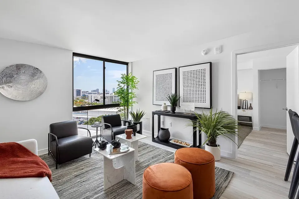 3 Bed 2 Bath Contemporary High-Rise Condo in Miami, FL - 3