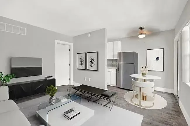 3 Bed 2 Bath Contemporary High-Rise Condo in Miami, FL - 3