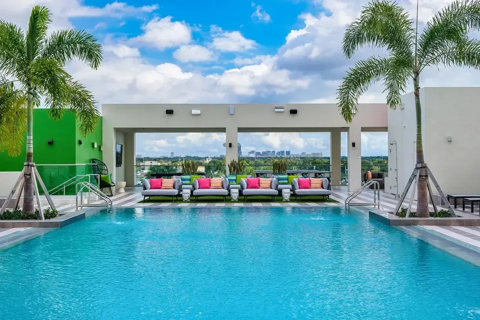 3 Bed 2 Bath Contemporary High-Rise Condo in Miami, FL - 2