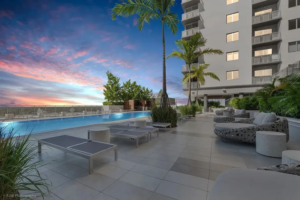 3 Bed 2 Bath Contemporary High-Rise Condo in Miami, FL - 1
