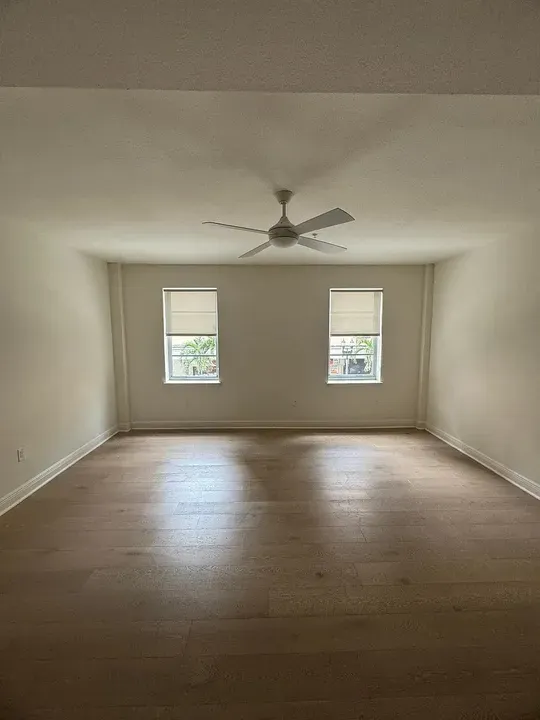 3 Bed 2 Bath Contemporary High-Rise Condo in Miami, FL - 5
