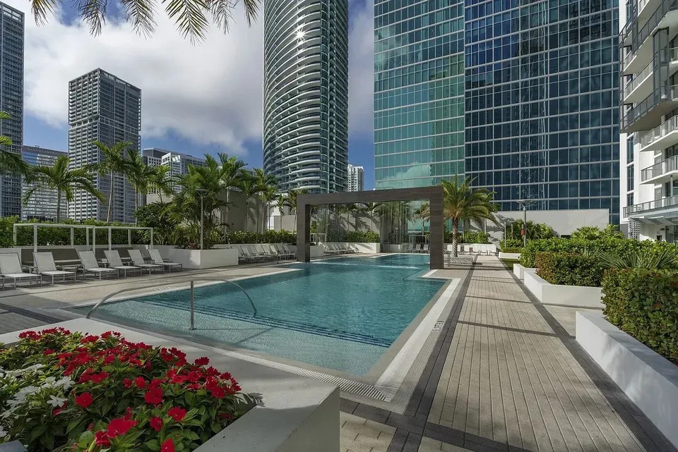 3 Bed 2 Bath Contemporary High-Rise Condo in Miami, FL - 1