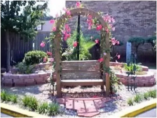 3 Bed 2 Bath Contemporary High-Rise Condo in Mobile, AL - 3