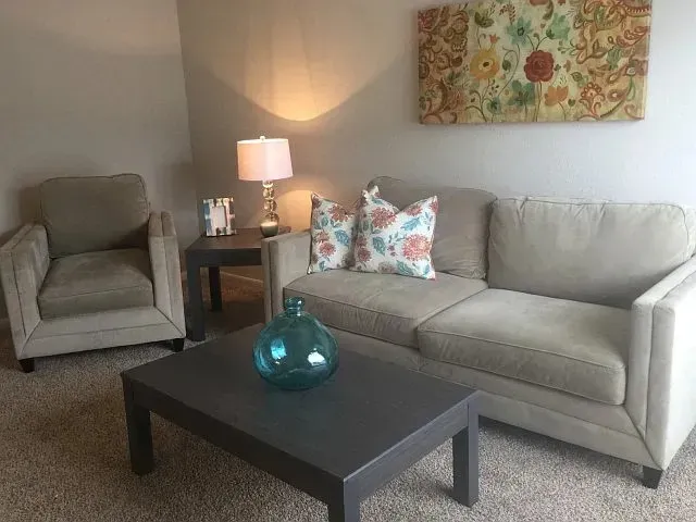 3 Bed 2 Bath Contemporary High-Rise Condo in Mobile, AL