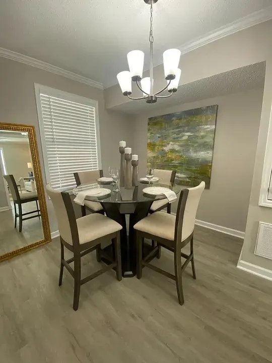 3 Bed 2 Bath Contemporary High-Rise Condo in Mobile, AL - 3