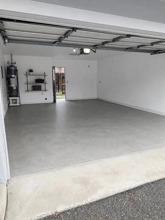 3 Bed 2 Bath Contemporary High-Rise Condo in Modesto, CA - 5