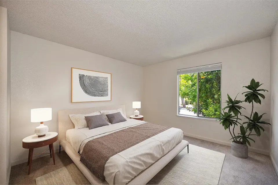 3 Bed 2 Bath Contemporary High-Rise Condo in Modesto, CA - 3
