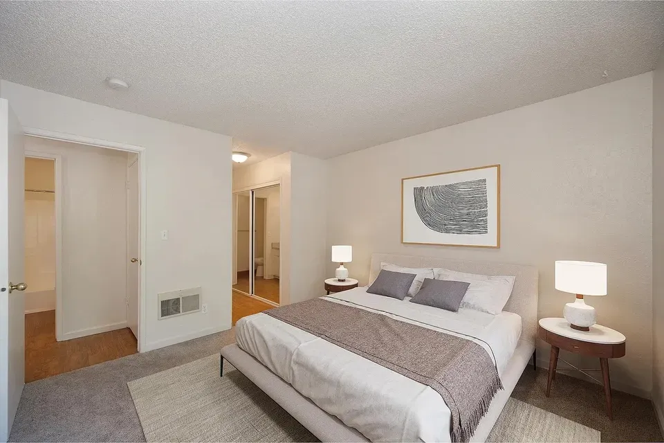 3 Bed 2 Bath Contemporary High-Rise Condo in Modesto, CA - 4