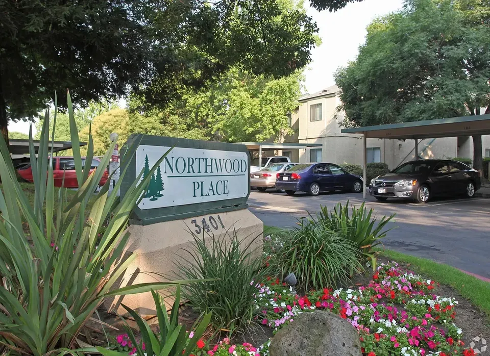 3 Bed 2 Bath Contemporary High-Rise Condo in Modesto, CA - 1